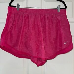 Nike tempo shorts